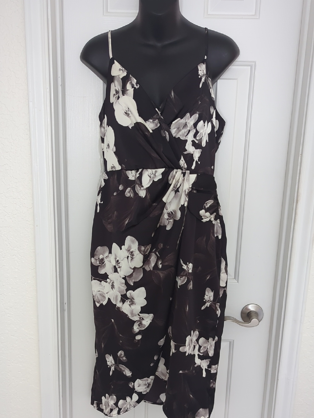 Worthington Black Floral Wrap Dress with Cream Accents